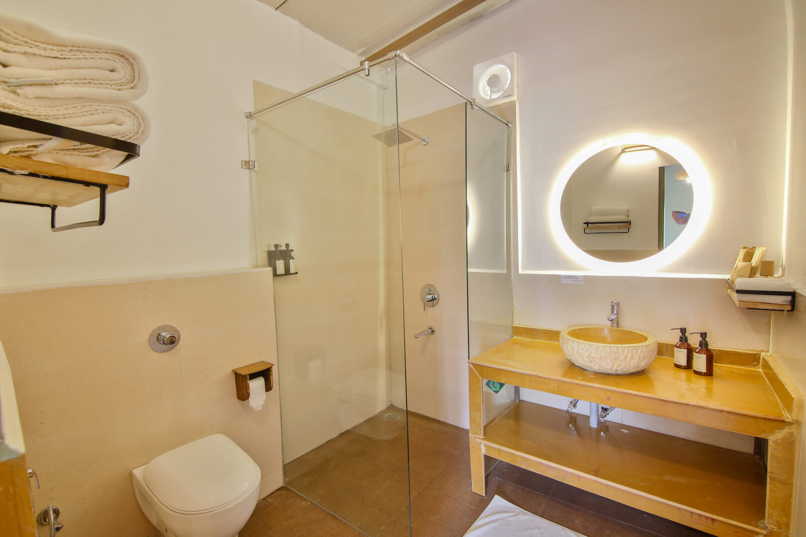 luxury jungle camp tadoba,tadoba wildlife packages,tadoba jeep safari,maharashtra tiger safari,tadoba tourism-The Tiger Safari